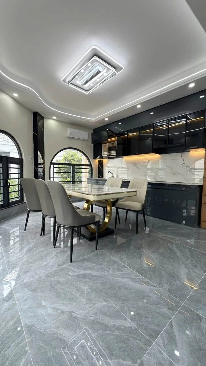 Bán nhà lô góc 5 tầng hẻm 8m, 6x12m, full nội thất cuối đường Lê Trọng Tấn - Ảnh thu nhỏ 4
