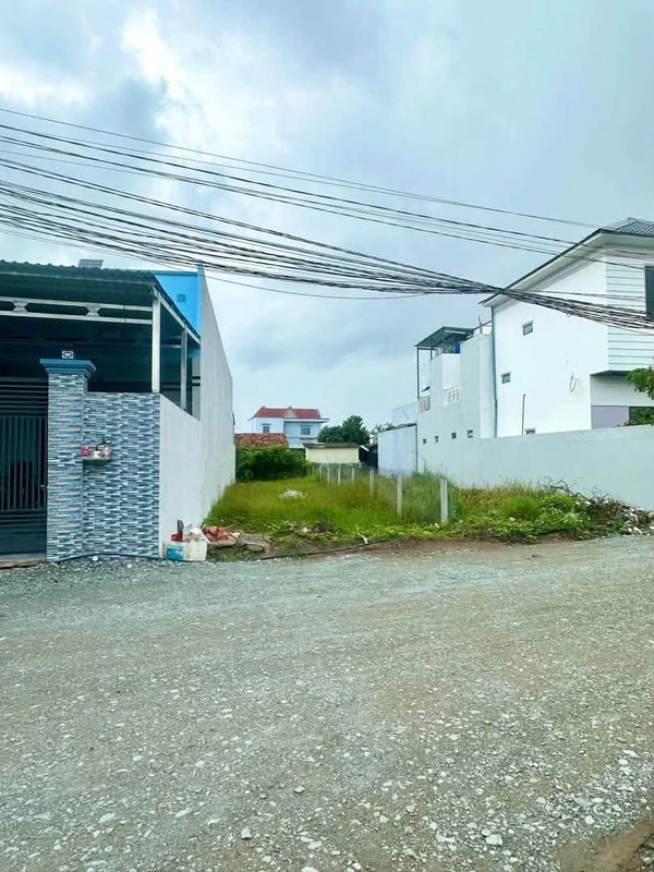 Bán lô đất thổ cư 169m2 mặt tiền Nguyễn Văn Chép, Cần Giuộc, Long An, 1 tỷ 4