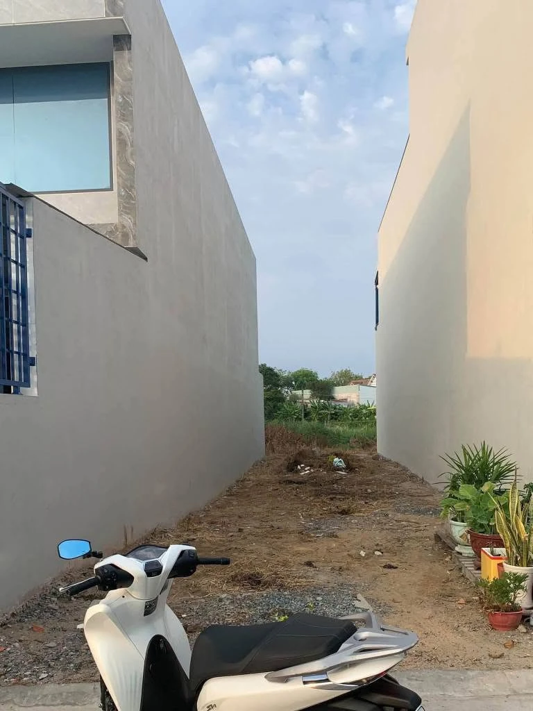 Bán lô đất thổ 150m² Nguyễn Văn Rành Phường 7 Tân An 1 tỷ 350 - Ảnh 1