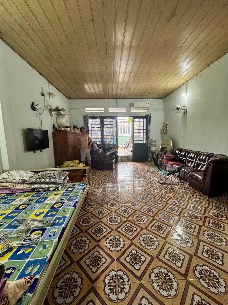 Bán nhà hẻm ô tô 4m, 82m2 gần Dương Thị Mười, chợ Hạt Điều, giá hơn 4 tỷ - Ảnh thu nhỏ 4