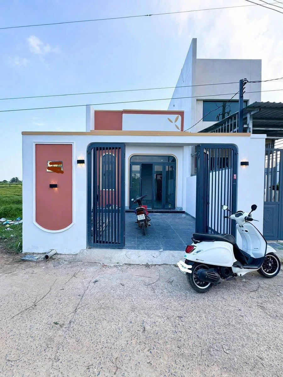 Bán nhà C4 100m² 2 phòng ngủ Phường Bình Thuận - Ảnh thu nhỏ 2