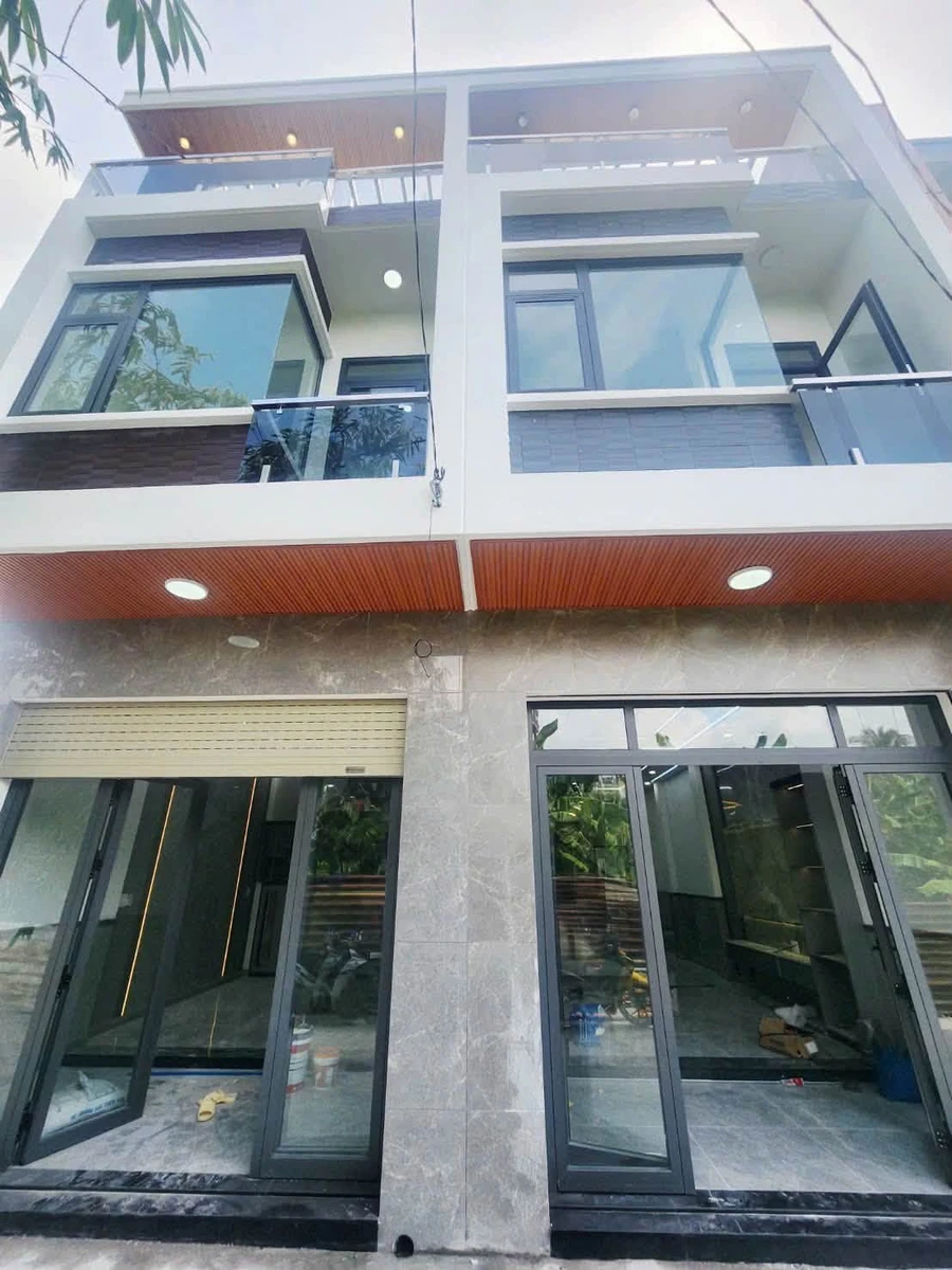 Bán nhà lầu 3PN 2WC 64m2 Aquacity Long Hưng 2,79 tỷ - Ảnh thu nhỏ 2