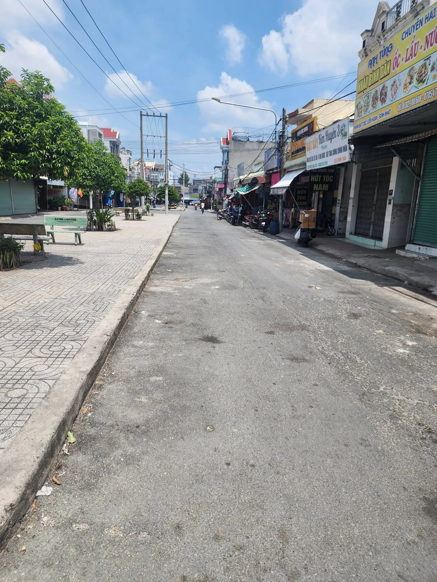 Bán dãy trọ 1 kiot 5 phòng 150m2 KDC 434 Bình Hòa, Thuận An, giá 7,3 tỷ - Ảnh thu nhỏ 2