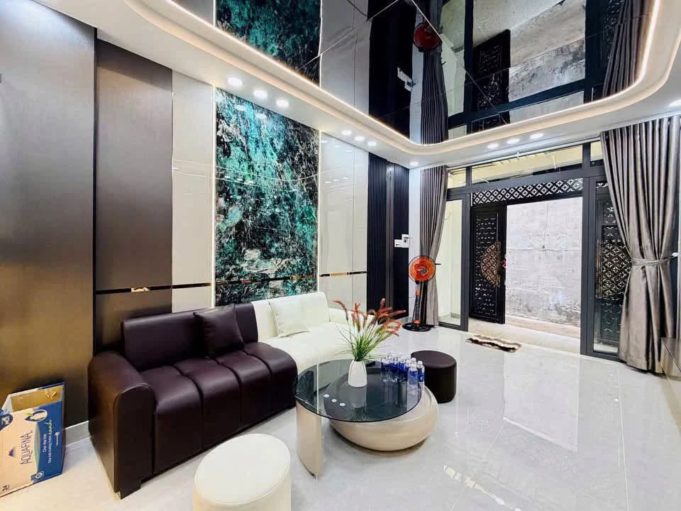 Nhà bán 3 phòng ngủ 45m² Gò Vấp, 5 tỷ 830 triệu - Ảnh thu nhỏ 4