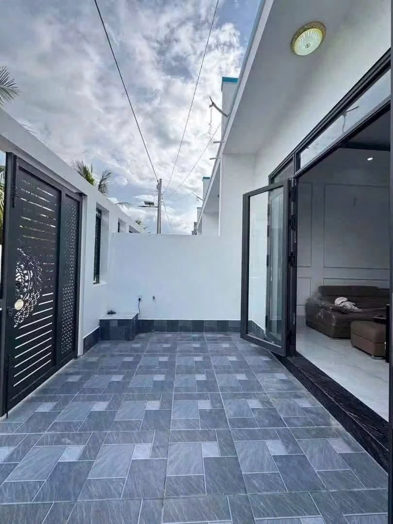 Bán nhà hẻm 81 Ngô Thì Sĩ, 3PN, 100m², 1.55 tỷ, Rạch Giá - Ảnh 1