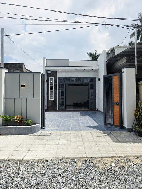 Bán nhà 3PN 130m² giá 1 tỷ 468 triệu Long Hoa Tây Ninh