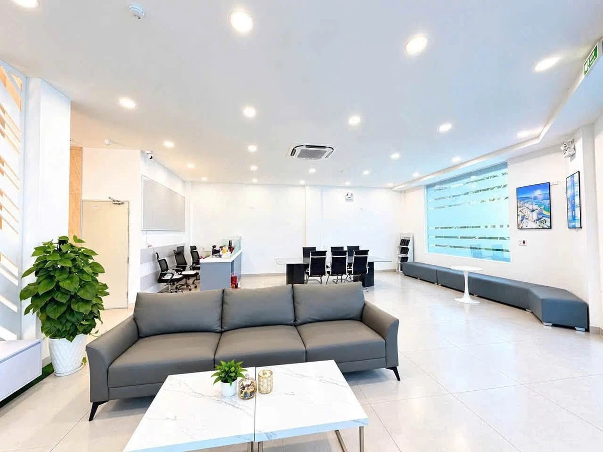 Cho thuê 3 tầng căn góc 450m² Nha Trang, 70 triệu/tháng - Ảnh thu nhỏ 3