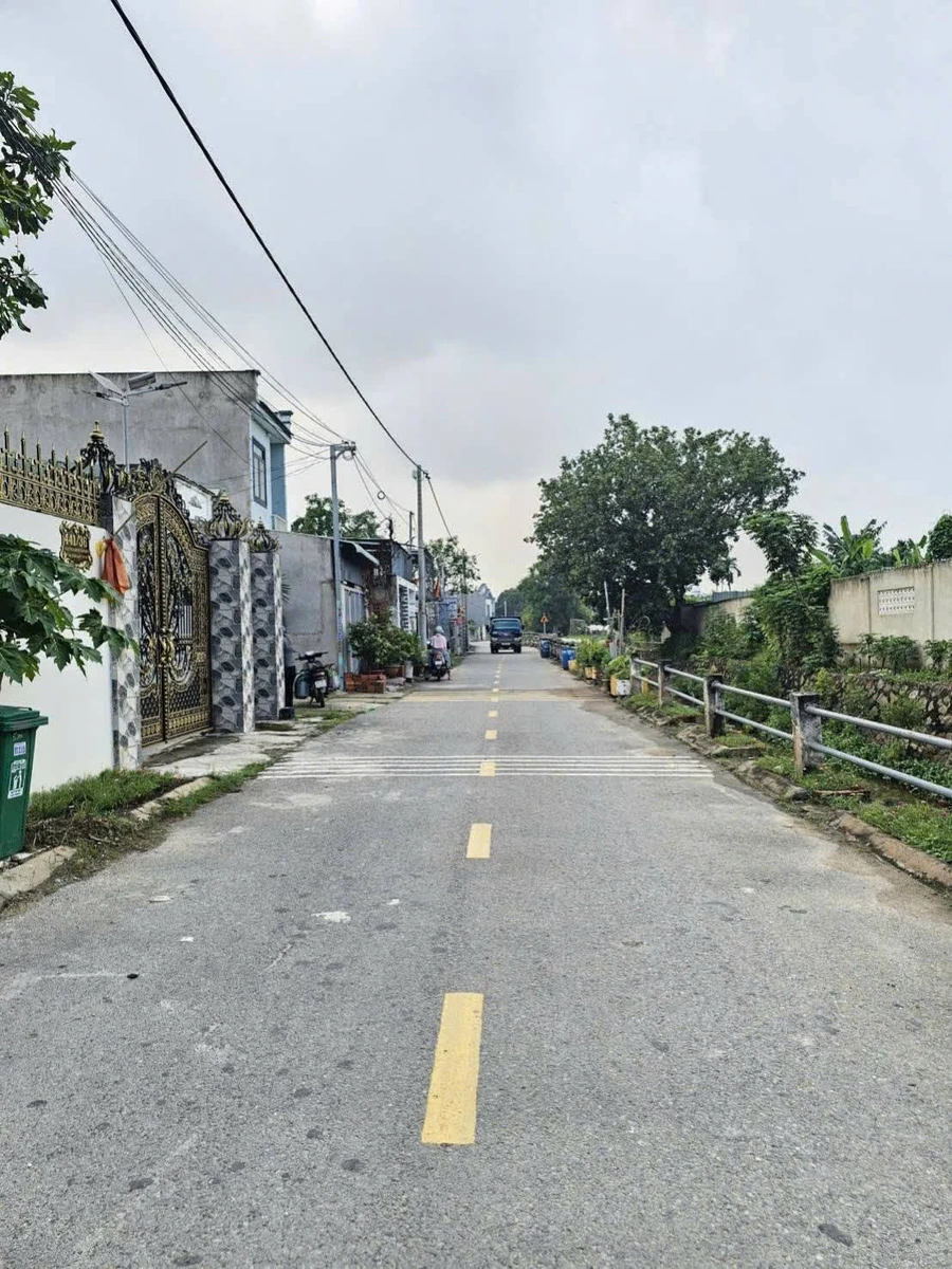 Bán nhà 3 phòng ngủ 103m2 gần hồ Biconsi, Dĩ An, 5.5 tỷ - Ảnh thu nhỏ 3