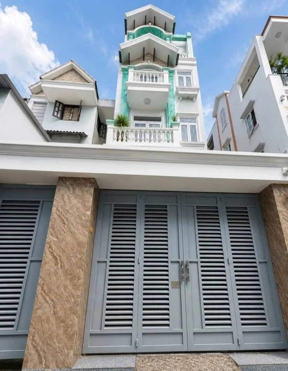 Bán nhà 5 tầng hẻm xe hơi Nguyễn Văn Công, Gò Vấp, 4,5x17m, 10,5 tỷ - Ảnh 1