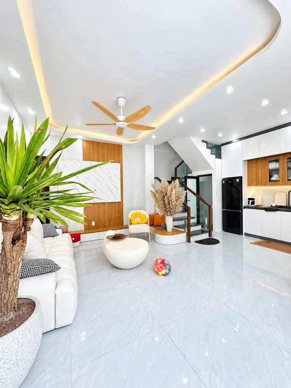Bán nhà lô góc 42m² 3 tầng 3 phòng ngủ đường Tôn Đức Thắng, Hải Phòng giá 3,5 tỷ