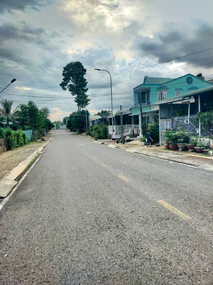 Bán đất đường Nguyễn Huệ Phước Long Đồng Nai 138,75m² - Ảnh 1