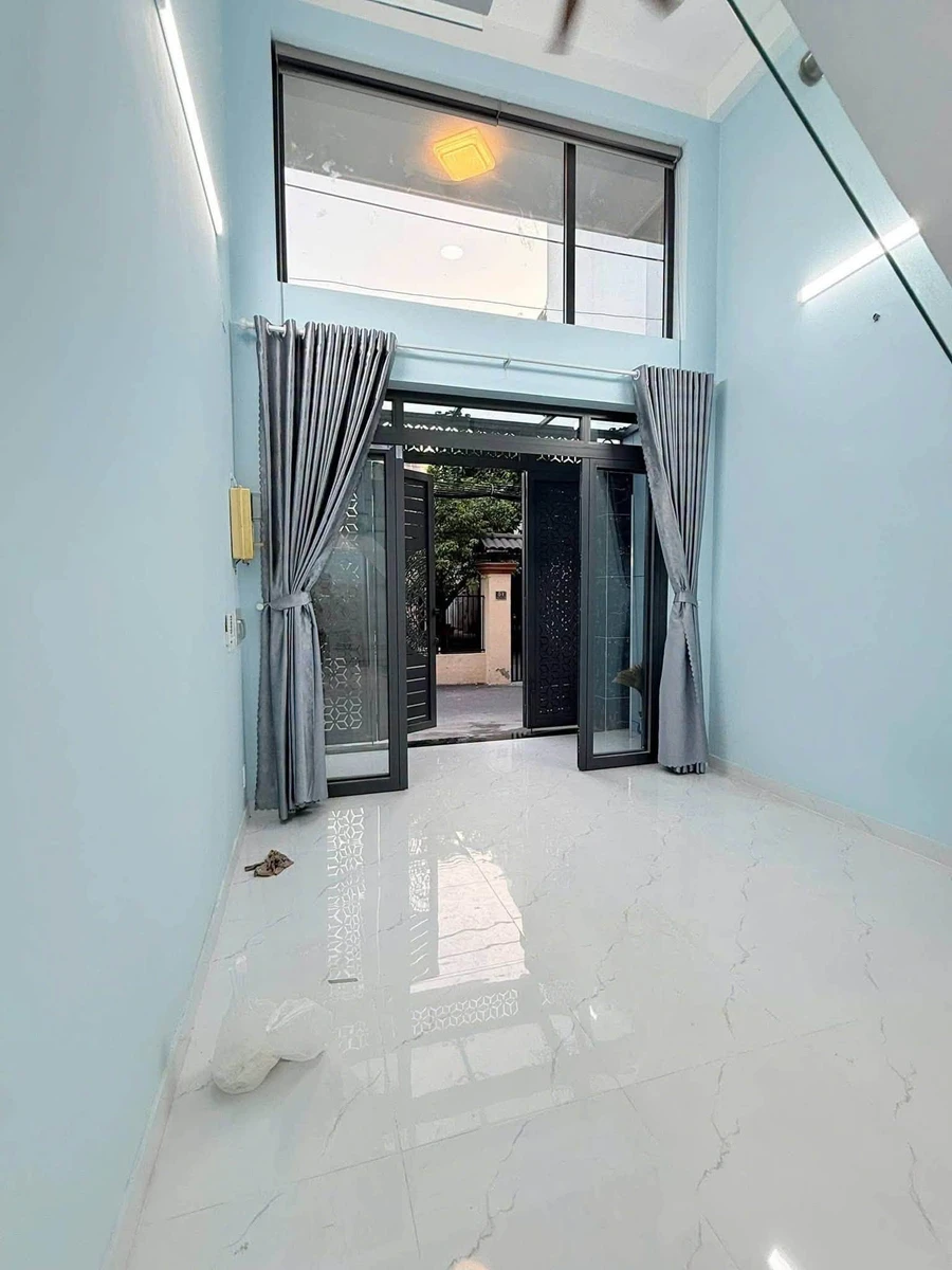 Bán nhà mặt tiền 3 tầng 30m2 đường Số 45, Hiệp Bình Chánh, Thủ Đức - 5,35 tỷ - Ảnh thu nhỏ 2