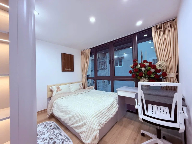 Cho thuê nhà tập thể 3PN 100m² Lương Định Của Đống Đa