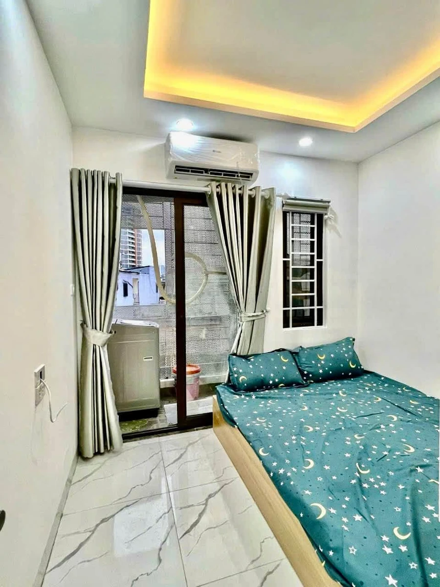 Cho thuê căn hộ 2 phòng ngủ 40m² Lạc Long Quân, Tây Hồ - Ảnh thu nhỏ 5