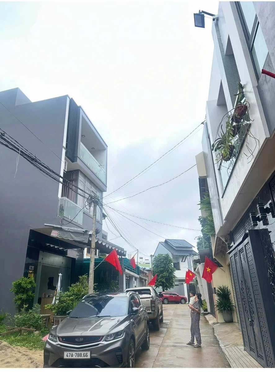 Bán nhà 4PN 3WC, 107m² trên đường Lê Duẩn, Buôn Ma Thuột - Ảnh thu nhỏ 4