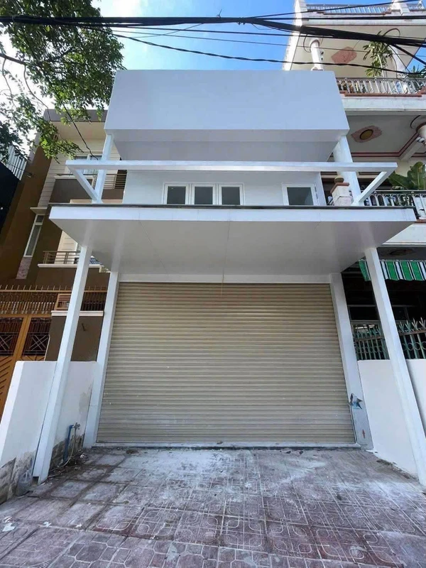 Bán nhà mặt tiền Nguyễn Thị Minh Khai, Nha Trang, 118 m², 21,2 tỷ