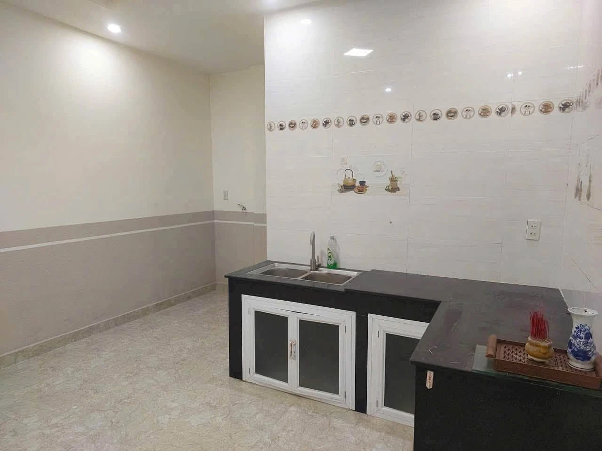 Cho thuê nhà nguyên căn Trương Văn Hoàng, Đà Lạt, 120m², 3PN, 6.5tr/tháng - Ảnh thu nhỏ 4