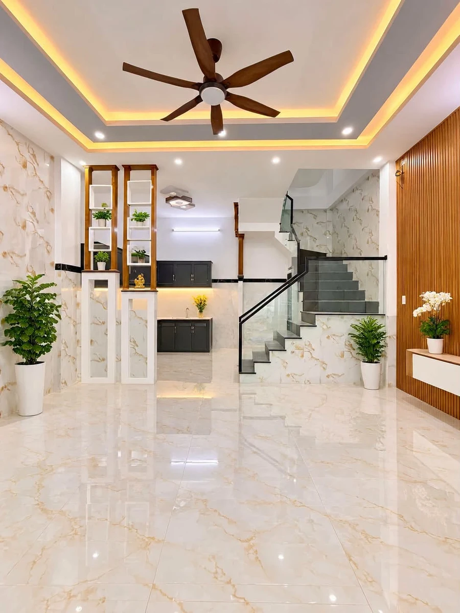Bán nhà 3 tầng 51m² Hoàng Văn Thụ, Quy Nhơn 3,8 tỷ - Ảnh 1