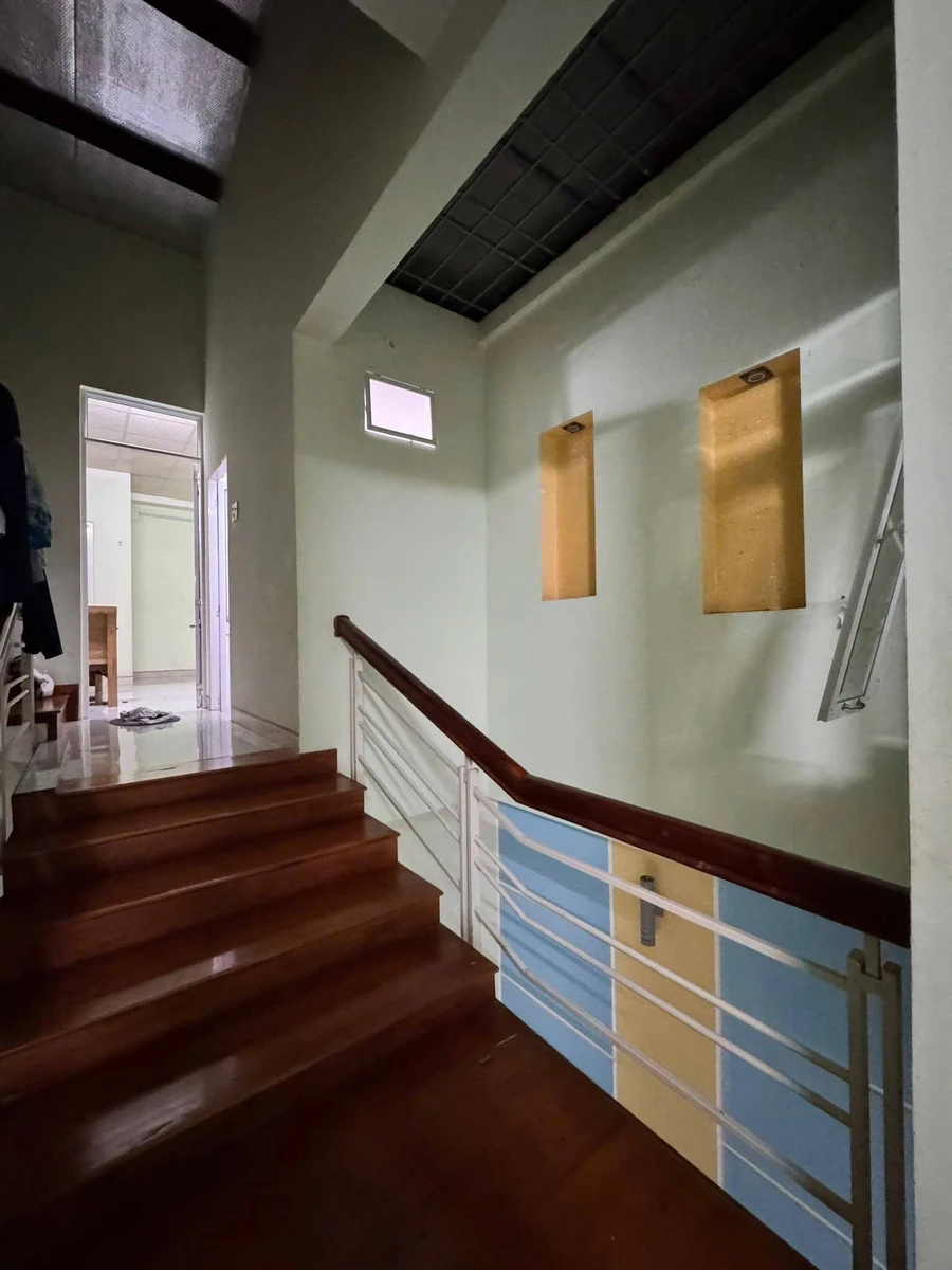 Bán nhà mặt tiền 2 tầng 80m2 Quy Nhơn 5 tỷ 300 triệu - Ảnh thu nhỏ 4