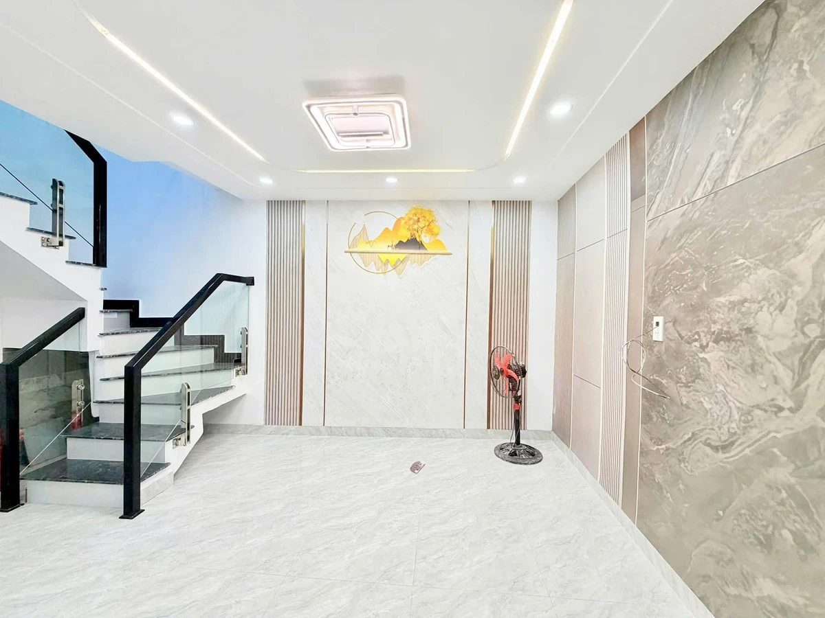 Bán nhà 2 tầng 40m² Tôn Đức Thắng 1 tỷ 90 - Ảnh 1