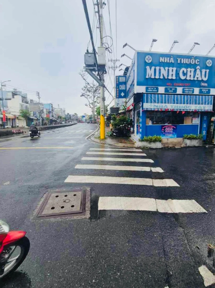 Bán shophouse mặt tiền Đặng Thúc Vịnh 236,8m² - 10 tỷ - Ảnh thu nhỏ 3
