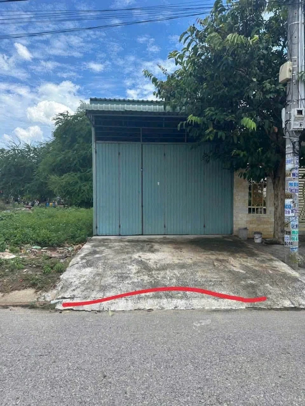 Bán đất mặt tiền Phan Thiết 95m2, sổ hồng riêng 1 tỷ 800 triệu