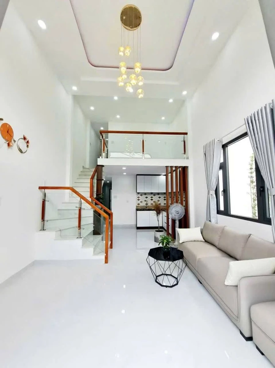 Bán nhà hẻm Trưng Vương, Hóc Môn, 90m², 4PN, 4,98 tỷ - Ảnh 1