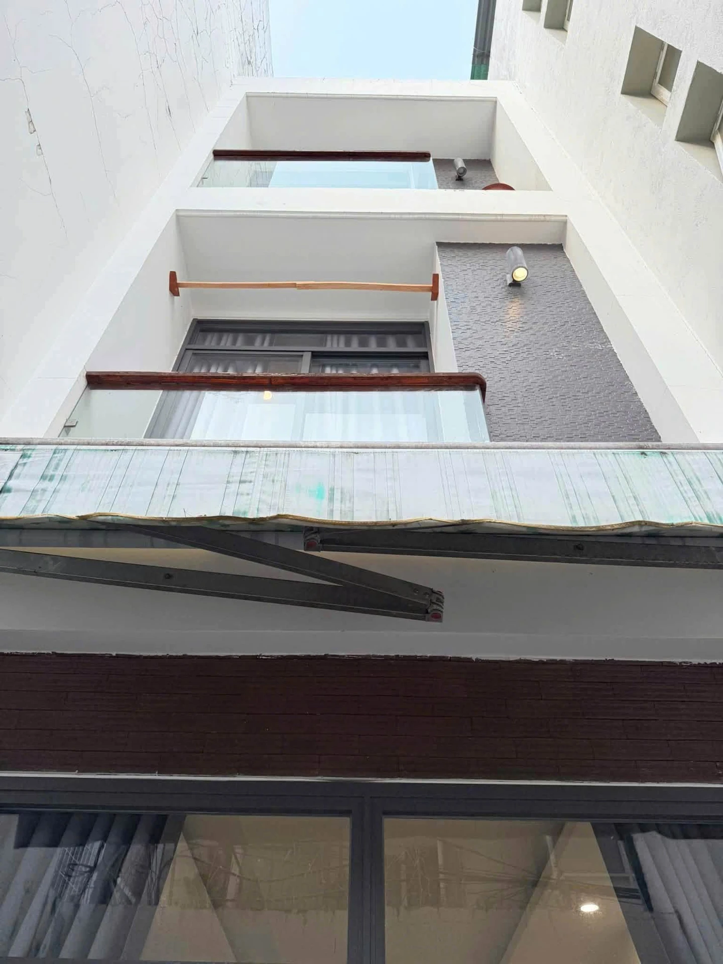 Bán nhà 4 phòng ngủ 58m² đường Bạch Dương gần biển Vũng Tàu - Ảnh 1