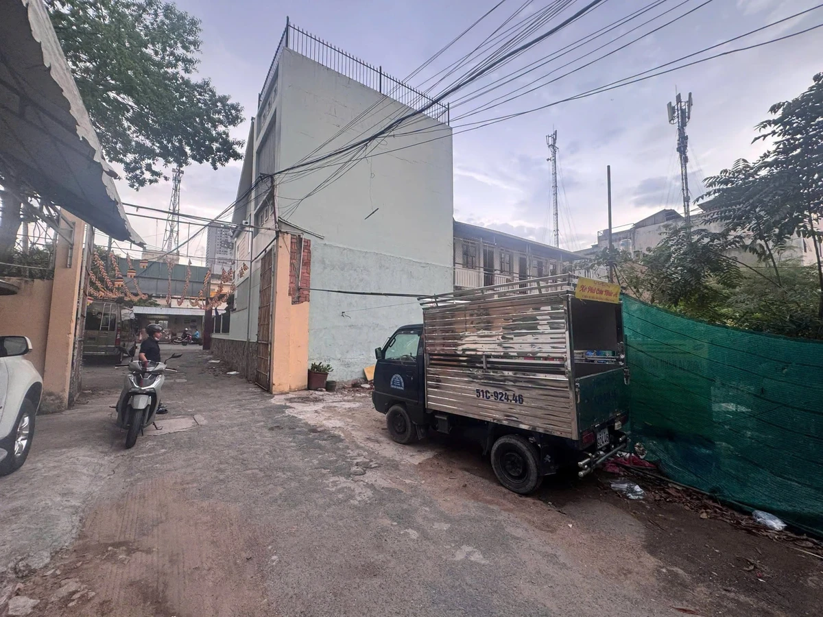 Bán đất Linh Xuân 376m² 9 tỷ Đường Số 4 Linh Trung - Ảnh 1