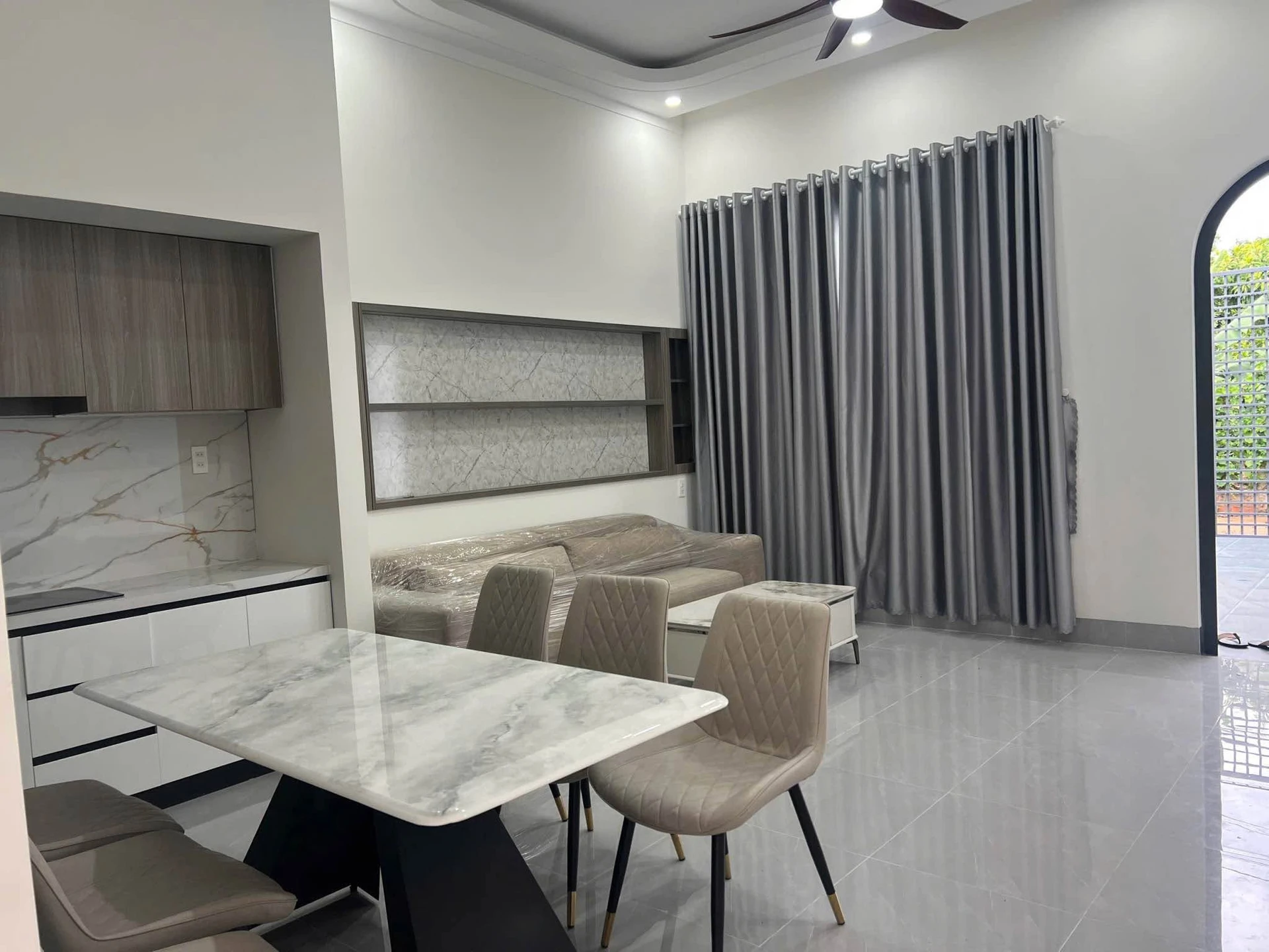 Nhà bán hẻm Mai Hắc Đế, Buôn Ma Thuột, 100m², 2 phòng ngủ - Ảnh 1