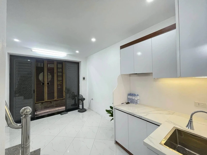 Cho thuê nhà riêng 3PN Nguyễn Đức Cảnh, Hoàng Mai, 8tr/tháng