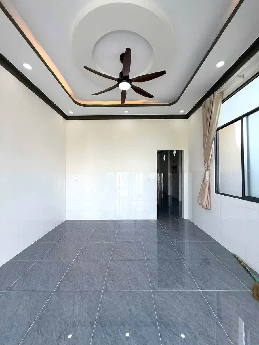 Bán nhà cấp 4 Cần Giuộc 150m2 - 2 tỷ 300 triệu - Ảnh thu nhỏ 5
