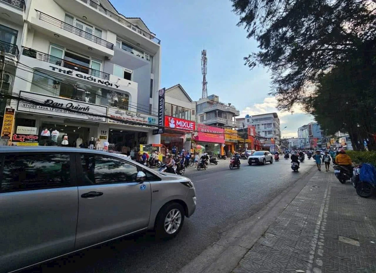 Bán lô đất 270m2 mặt tiền Bùi Thị Xuân, Đà Lạt - Ảnh thu nhỏ 2