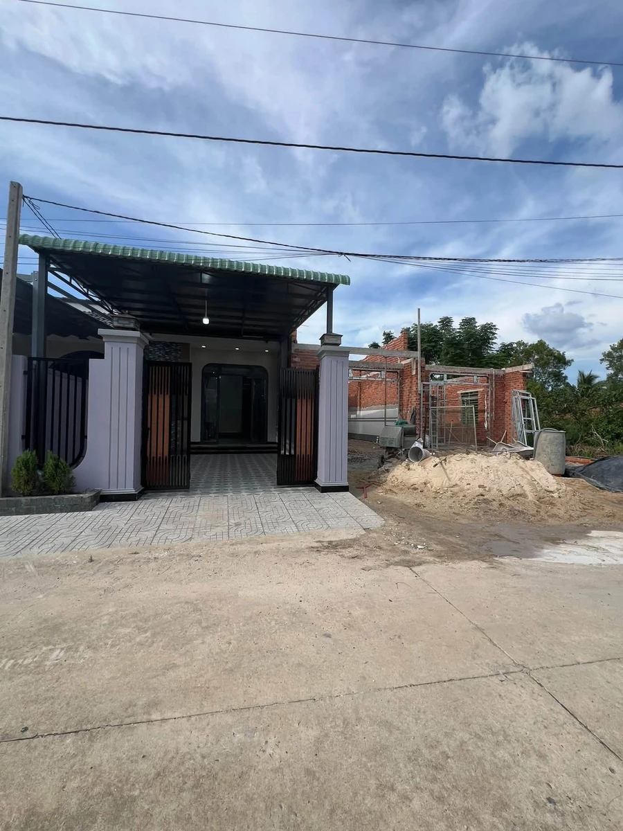 Nhà bán Bình Long, Bình Tân, 175m², 3 phòng ngủ, 1 tỷ 99 triệu - Ảnh 1