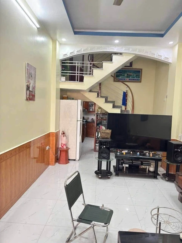 Bán nhà 4 tầng 36m2 ngõ phố Tô Vũ, 193 Văn Cao, Hải An, Hải Phòng giá 2,95 tỷ