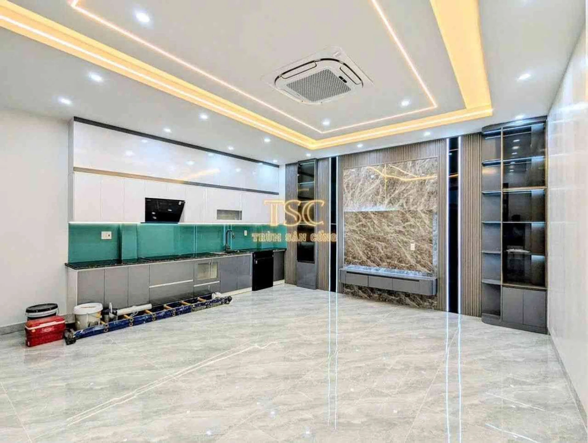 Nhà bán 60m2, 4 tầng, 3 phòng ngủ phố Lương Khánh Thiện - Ảnh 1