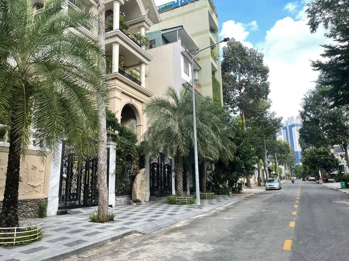 Bán nhà 5PN 150m² đường D3 KDC Chánh Nghĩa - Ảnh thu nhỏ 2