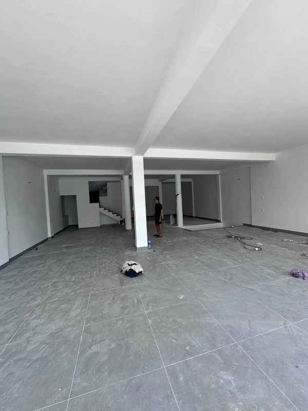 Cho thuê nhà 3 tầng view hồ 280m² Quy Nhơn