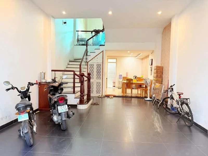 Bán nhà mặt tiền 75m² 4PN 5WC Vũng Tàu 8.6 tỷ - Ảnh thu nhỏ 2