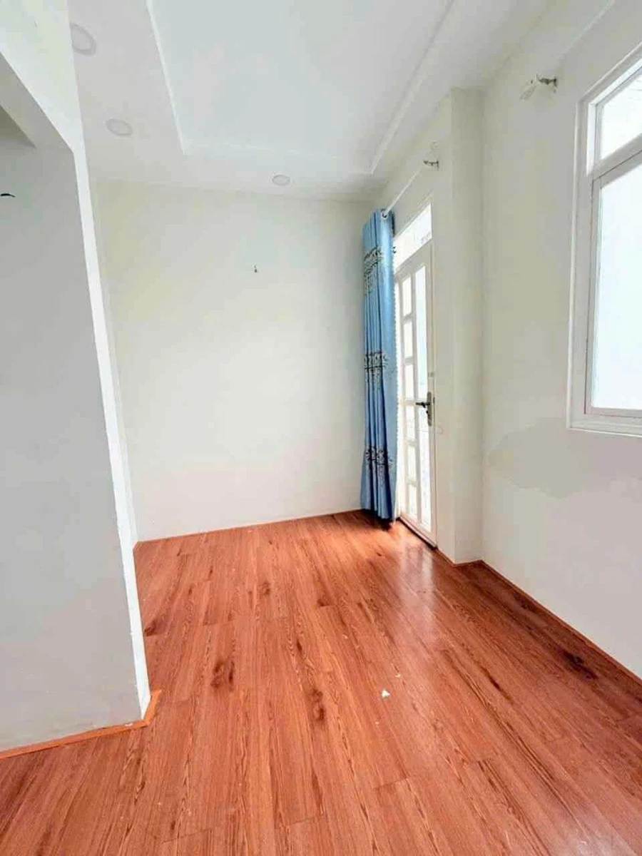 Bán nhà 3 tầng 48m² gần Tân Vĩnh Quận 4 - Ảnh thu nhỏ 2