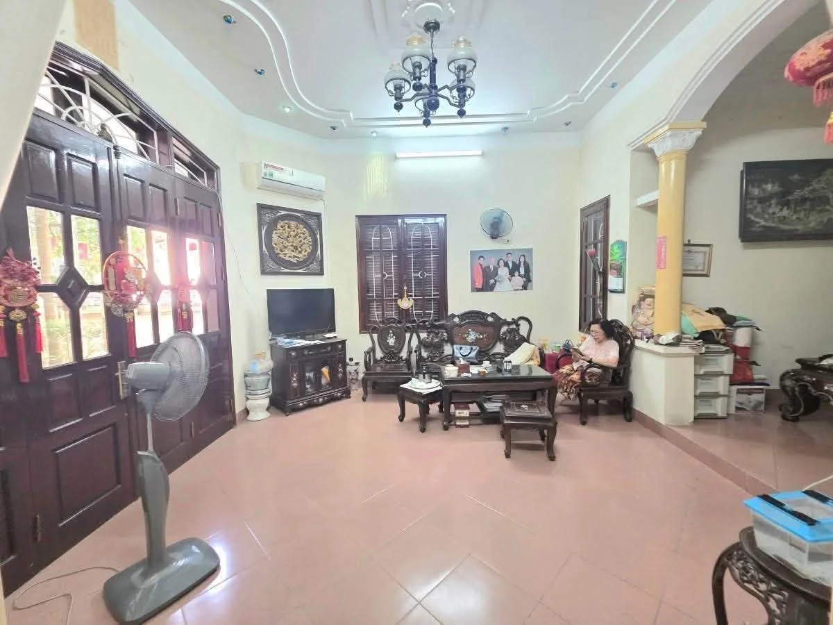 Biệt thự 154m² Cầu Giấy 41 tỷ sân vườn 4 tầng - Ảnh thu nhỏ 5