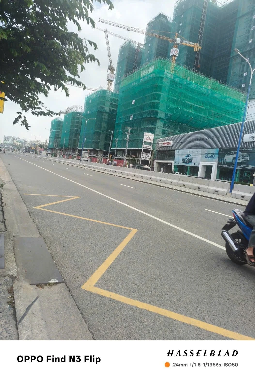 Bán hoặc cho thuê kho xưởng 6600m2 mặt tiền QL13 Lái Thiêu - Ảnh 1