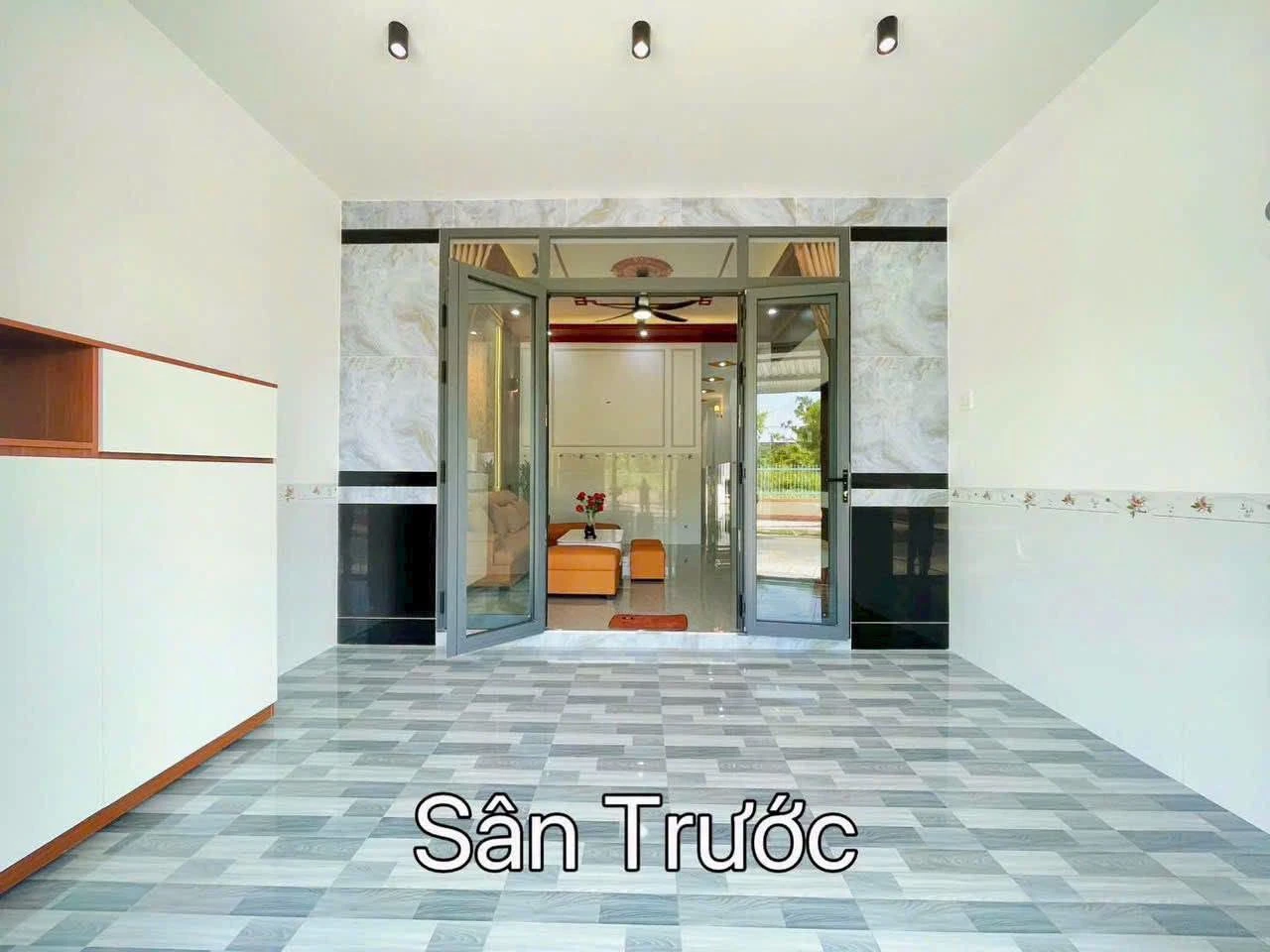 Bán nhà mặt tiền Ngọc Hân Công Chúa, 108m², 3PN, Rạch Giá - Ảnh 1