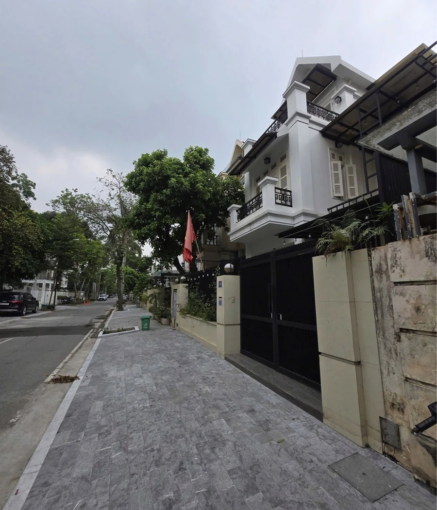Bán biệt thự Ciputra 180m² 65 tỷ Hà Nội - Ảnh 1