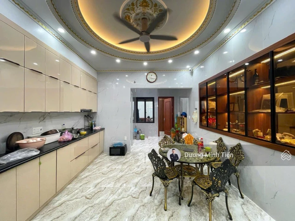 Nhà 4 tầng thang máy mặt đường Trung Hành - 110m2 - Đông Nam - Ảnh thu nhỏ 4