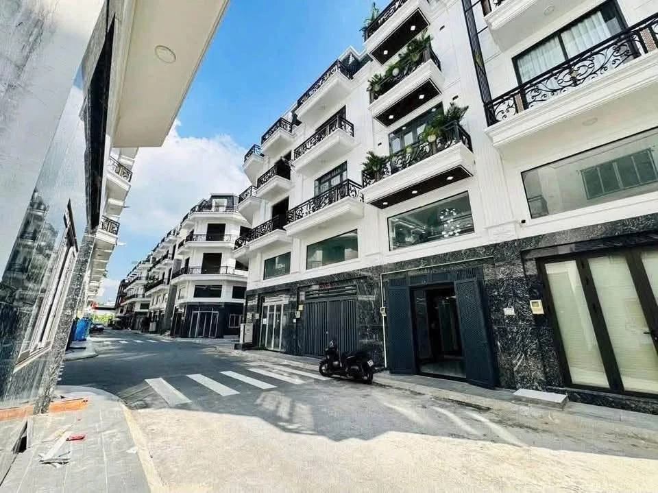 Cho thuê nhà nguyên căn 230m2, 4PN, Hà Huy Giáp, Thạnh Xuân, Quận 12 - 11 triệu/tháng - Ảnh 1