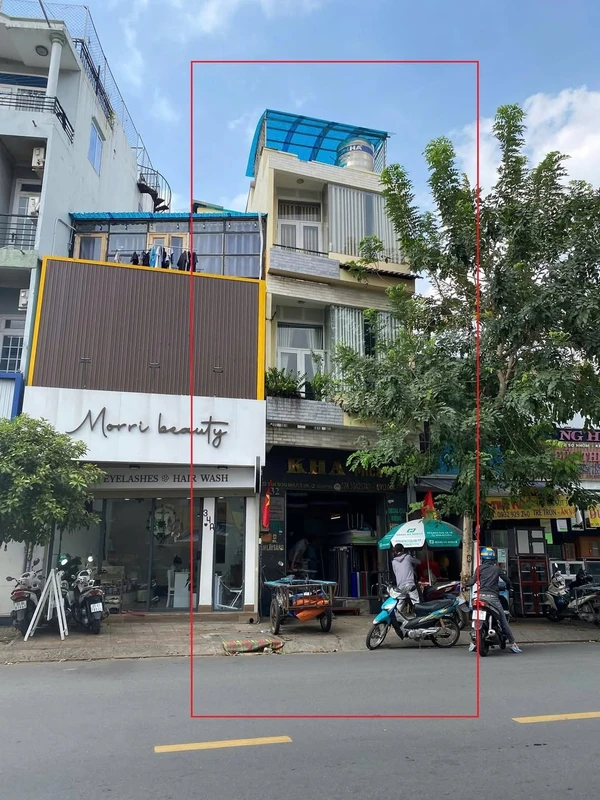 Bán nhà phố mặt tiền Tân Sơn Nhì 28,7m² Tân Phú 9,8 tỷ