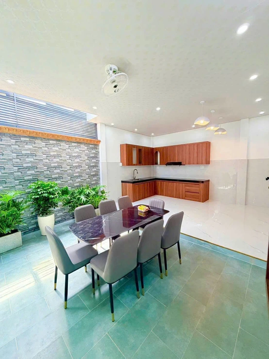 Bán nhà mặt tiền 60m² 3 phòng ngủ Chánh Hiệp Bình Dương 4 tỷ 750 - Ảnh thu nhỏ 5