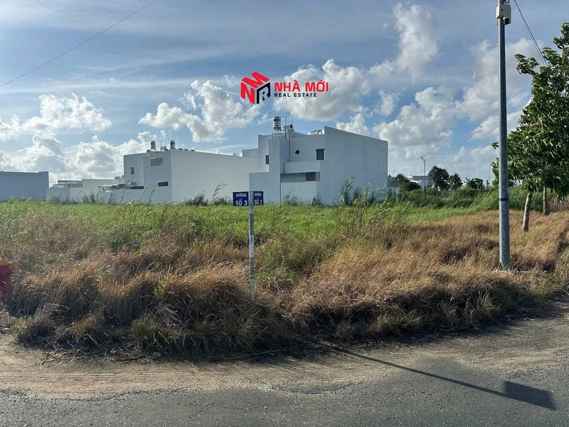 Bán nền góc 235.8m² Khu D Tân Xuyên Cà Mau 2.65 tỷ