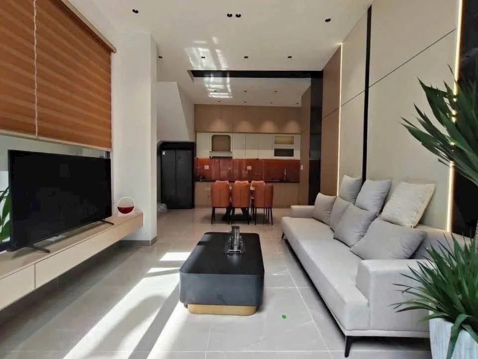 Cho thuê nhà 3 tầng 70m2, 3PN, 4WC, Thanh Khê, Đà Nẵng - Ảnh 1